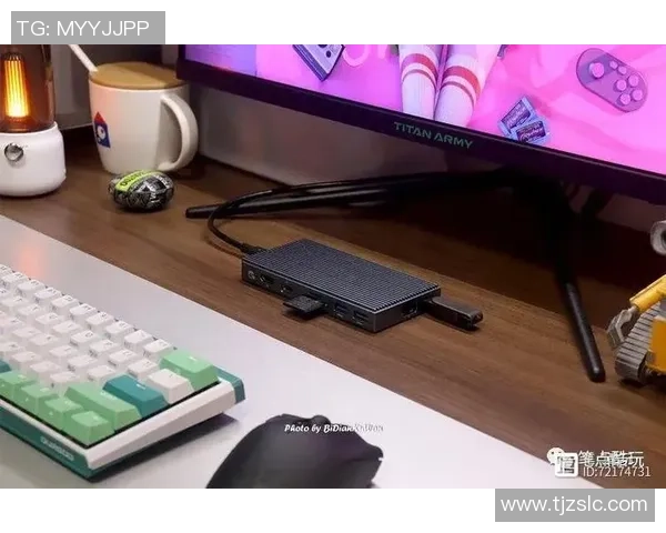 U盘与足球的完美结合：如何利用U盘存储足球比赛精彩瞬间与战术分析